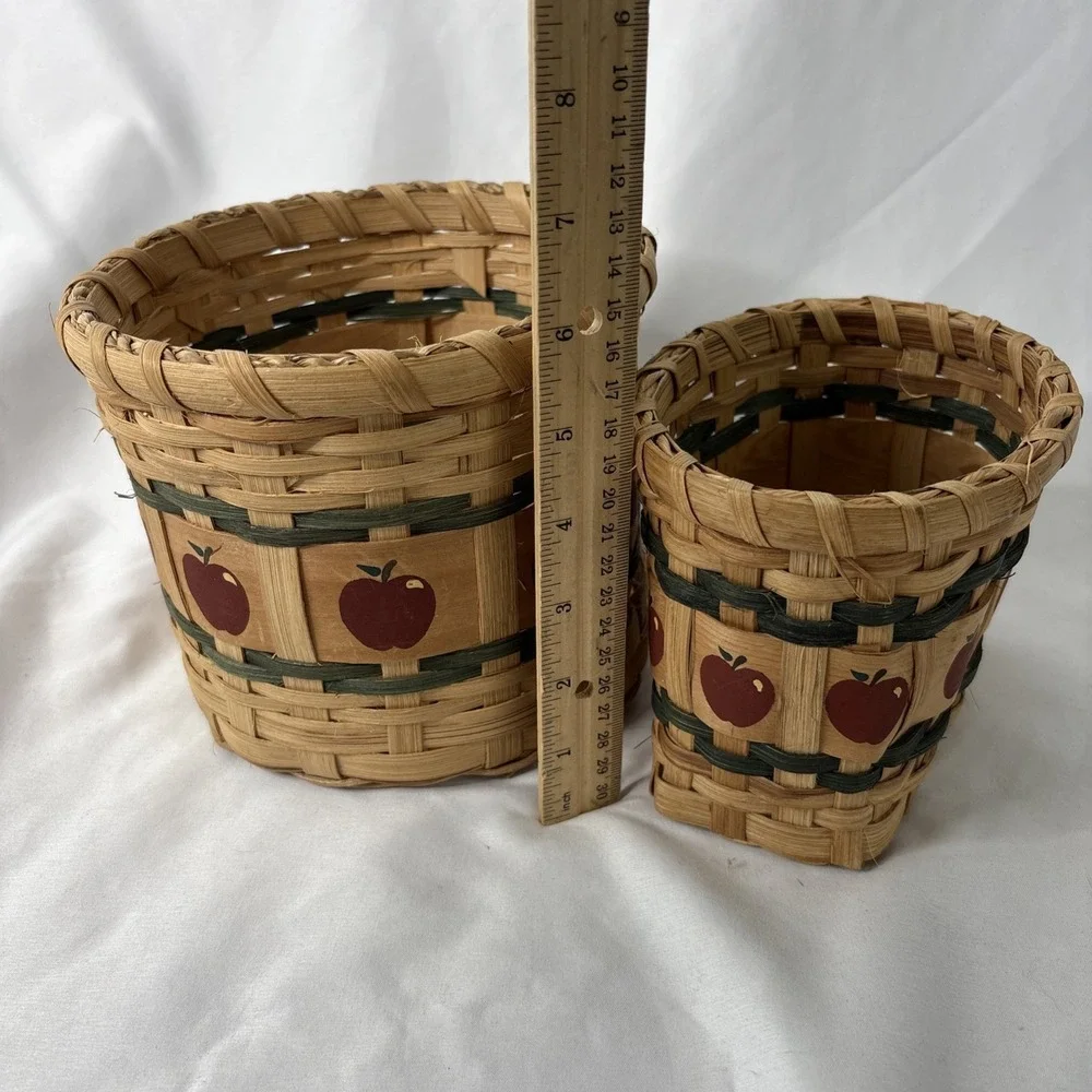 Vtg Cottagecore Woven Wood Apple Baskets w Fabric Patchwork Lids Set Of 2 Rustic